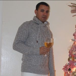 Meet your Posher, Luis